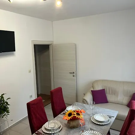 Zeljka Apartman *